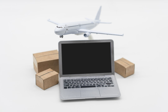 鋰<a href='http://m.yuelingdz.com' title='電池空運' >電池空運</a>